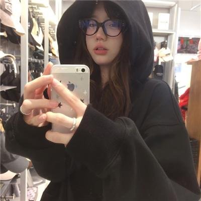 黑金地的女人